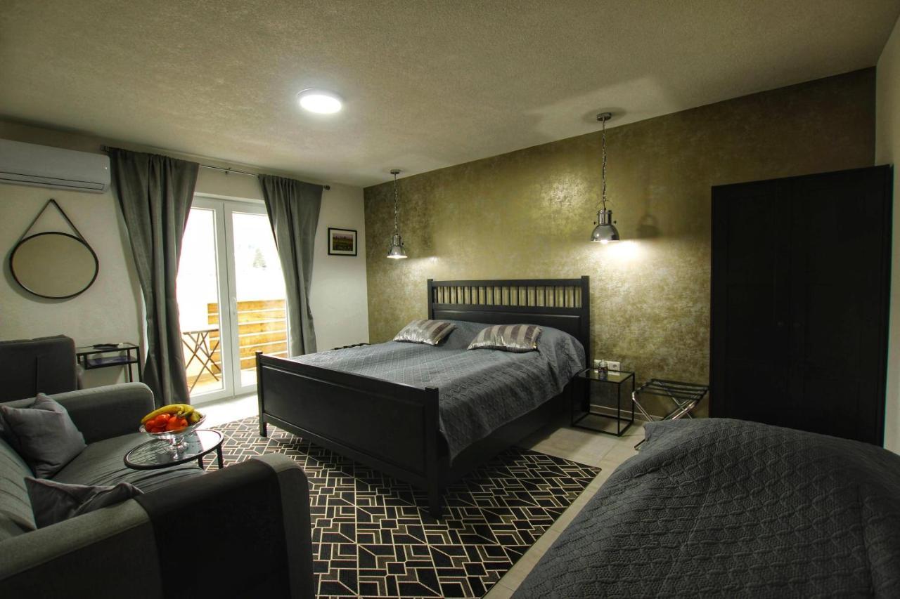Bed and Breakfast O'Toole'S, Plitvice Korenica Exterior foto