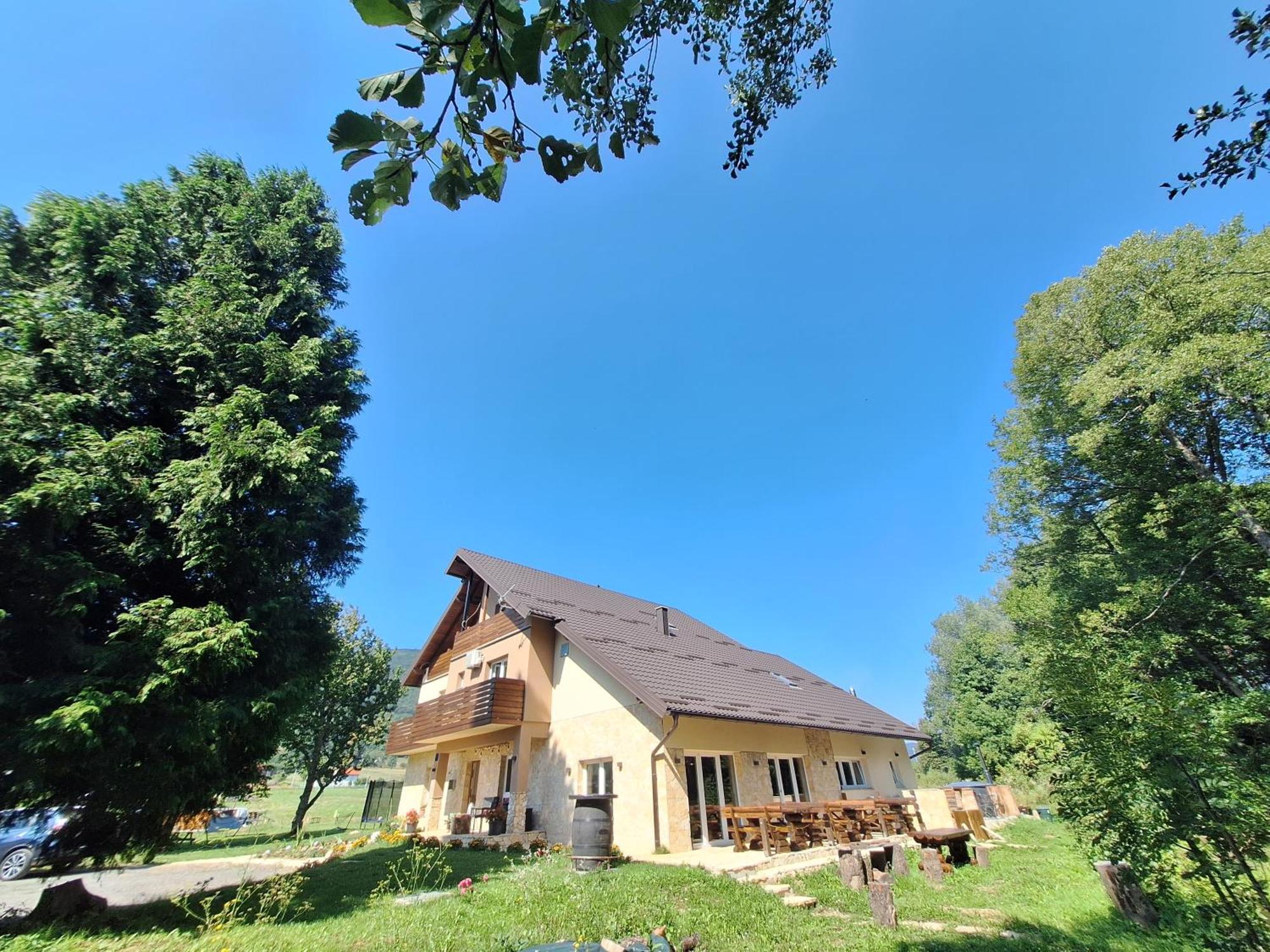 Bed and Breakfast O'Toole'S, Plitvice Korenica Exterior foto